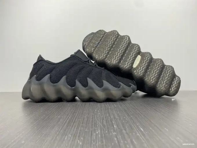 YEEZY 400 ADIDAS H68032 0515